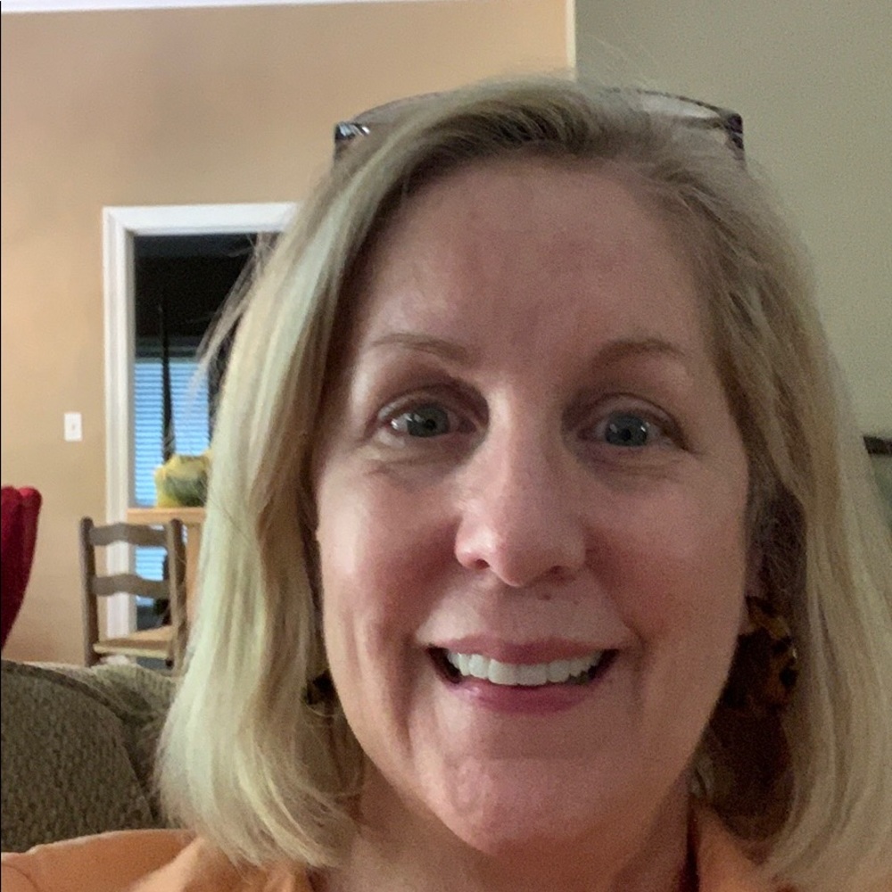 Meet your Posher, Pamela